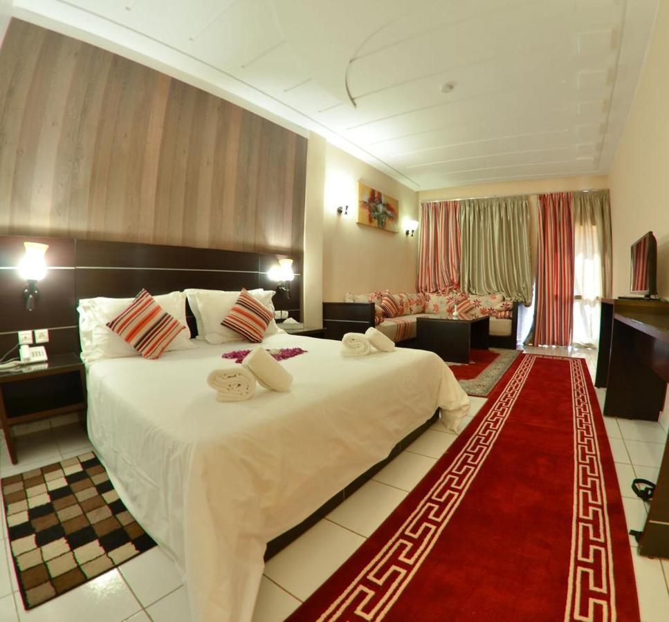 Hotel Al Akha Sidi Harazem エクステリア 写真